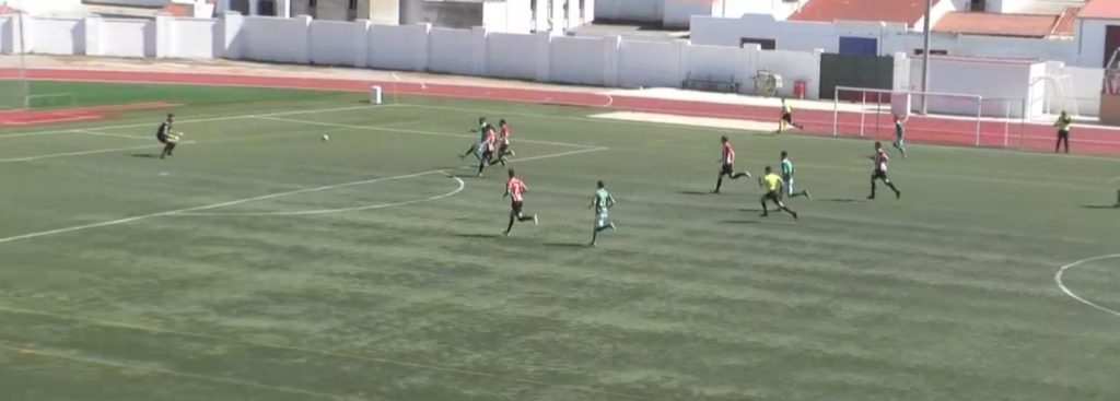Marcos Torres da el triunfo al Cacereño