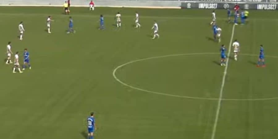 Cinco jornadas hacia la gloria o el infierno para los equipos extremeños de la segunda federación