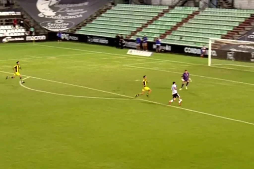 Carlos Doncel decide un duelo muy apretado